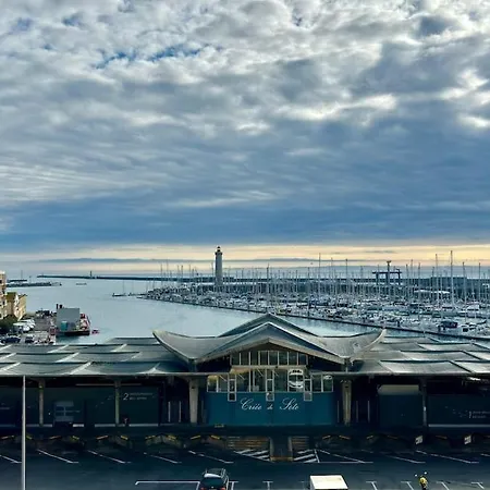 Large With Sea And Port View Apartament *
