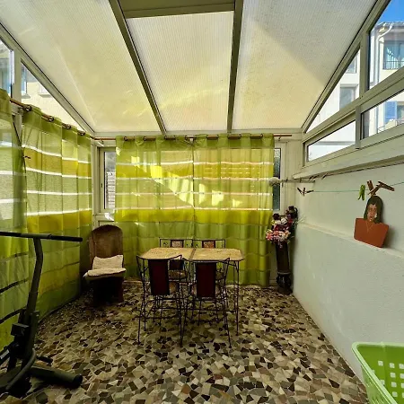 Large With Sea And Port View Apartament Sète
